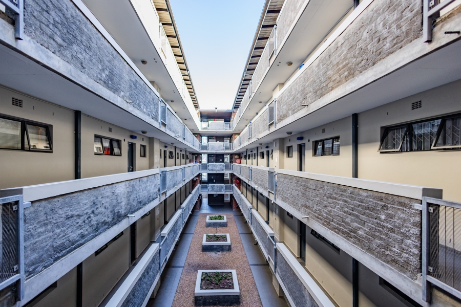 2 Bedroom Property for Sale in Brooklyn Western Cape